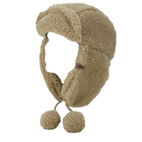 Gorra con orejera tostada pompon ZARUCHO